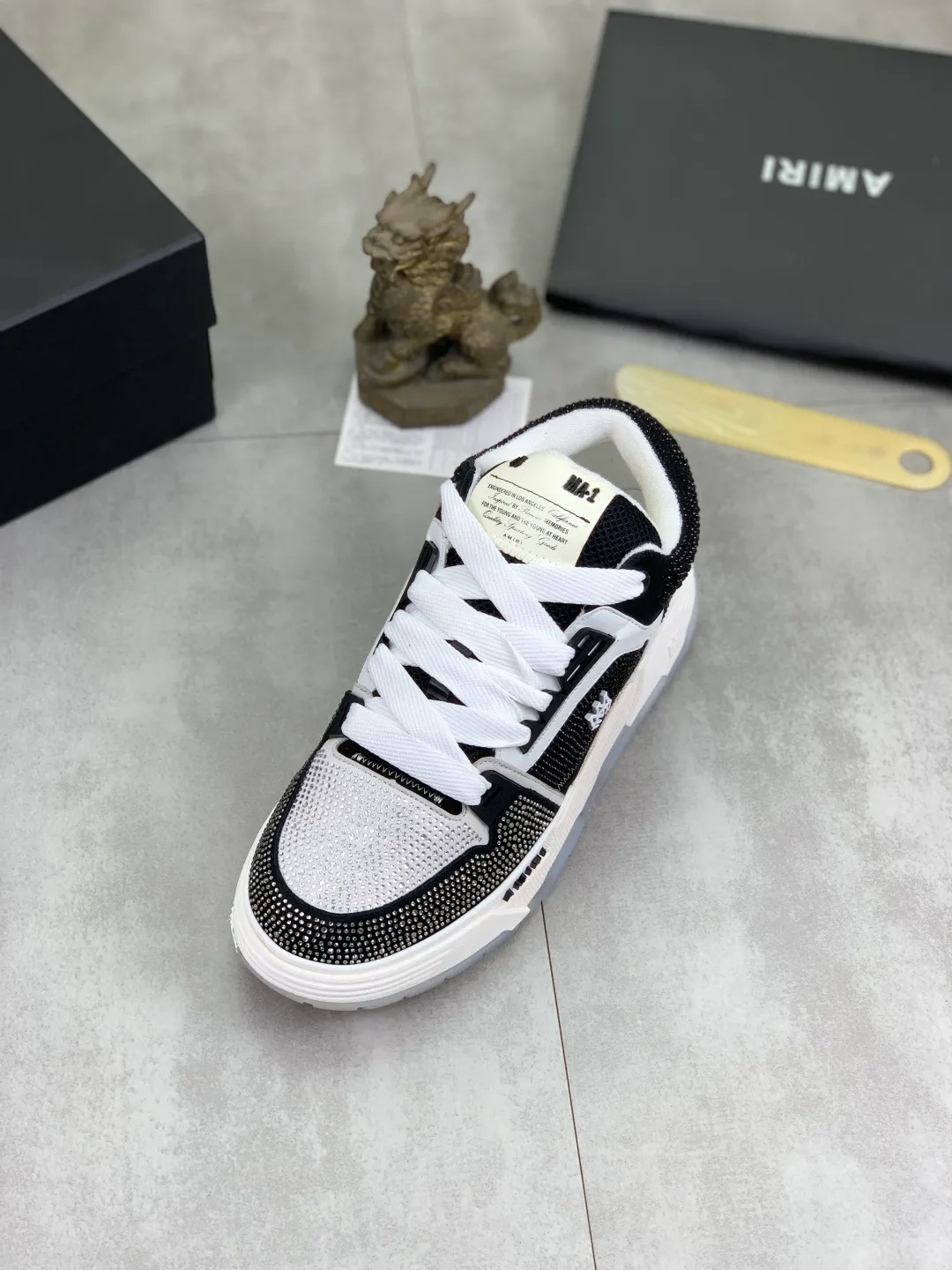 Men's men's shoes 💰P760 New [Amiri] hot diamond series Amiri - high-end quality original order casual shoes for couples 🧑‍🤝‍🧑 - Upper: 🔝Nappa calfskin, suede cowhide, canvas body hot work - Lining: brand mesh canvas cloth - Outsole: ultra-light tpu·rubber; multi-color molded outsole -Ultra-high quality control and exquisite workmanship: highlighted (high-end, extravagance, and class) -Size: Female 35-40 (41 customized) Male 38-45 (46 customized)